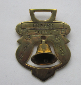11431
